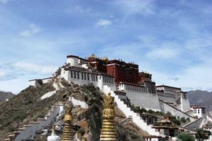 Tibet is reopened for tourist from April 2023